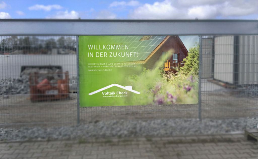 Voltaik Check Bauzaunbanner